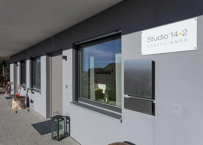 בית הארחה 14/2 3*